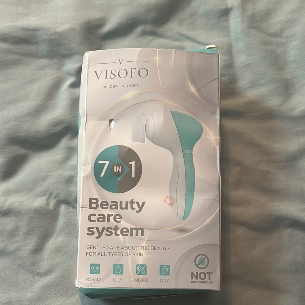 7-in-1 Beauty Care System - White and Green